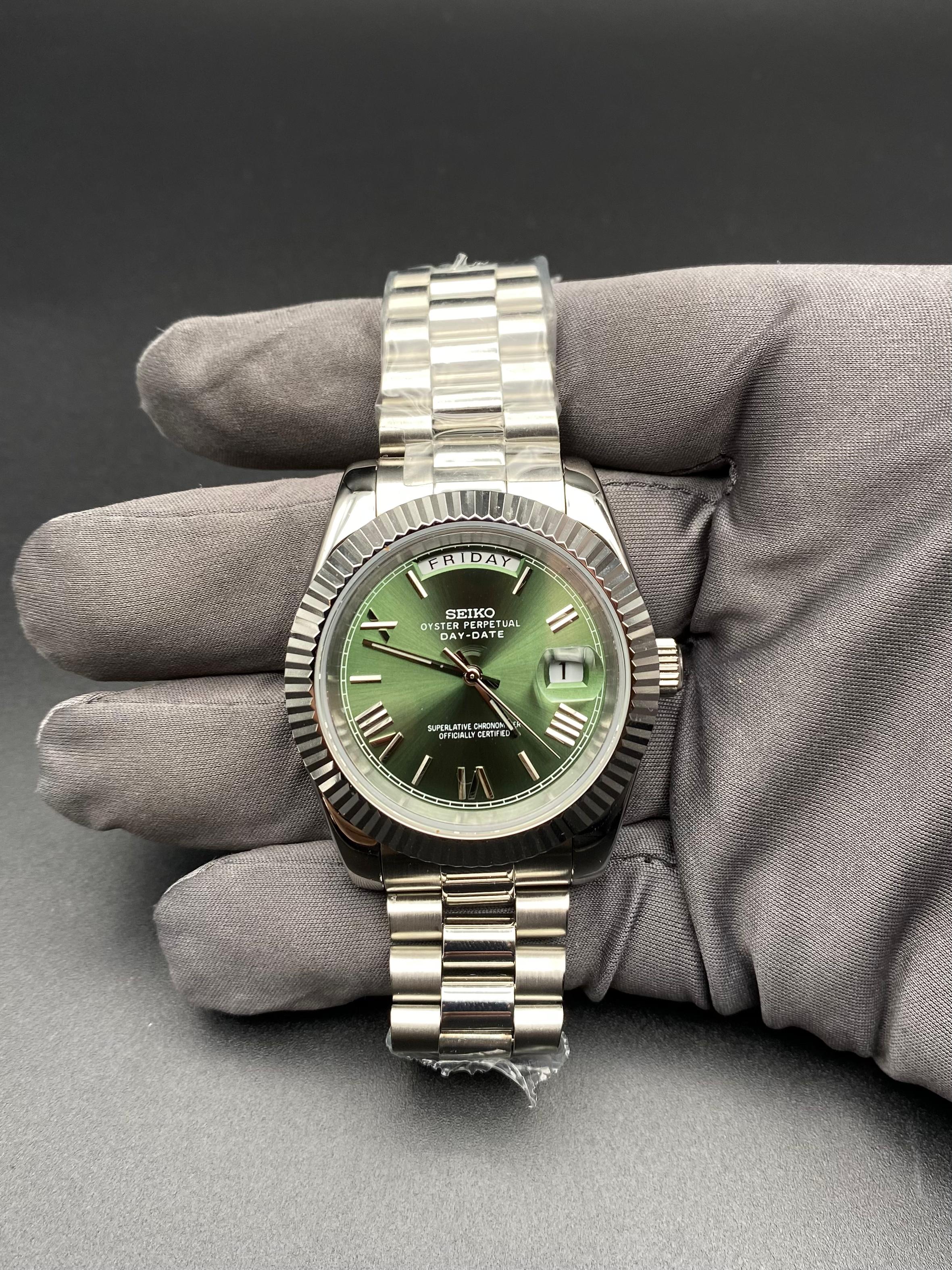 SEIKODATE MOD OLIVE ARGENT